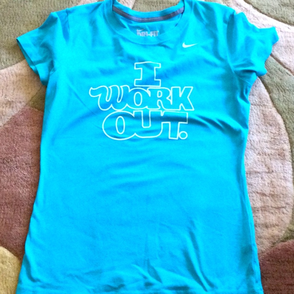 Nike T